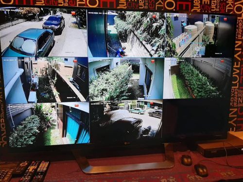 บ้านพักอาศัยกับกล้อง CCTV 24 ตัว